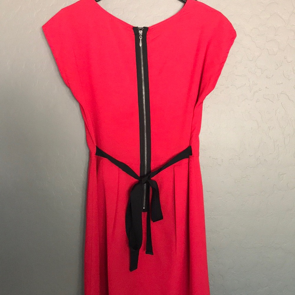 Dress - Picture 3 of 3